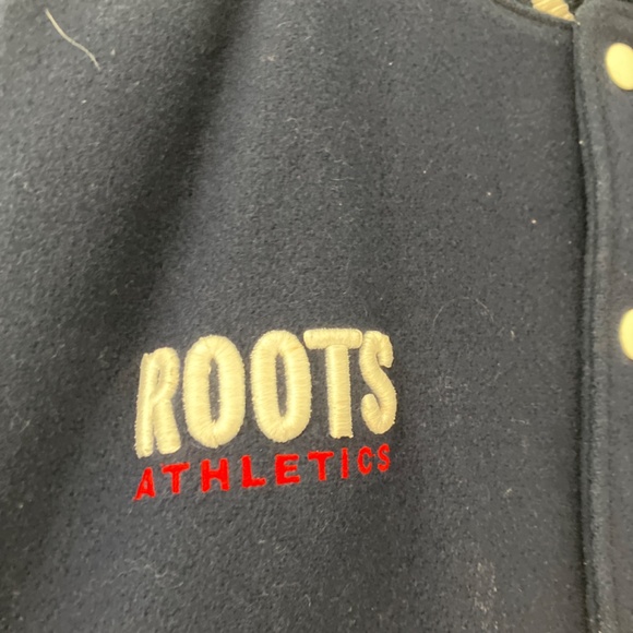JUST REDUCED !!!!!  Once in a lifetime, does this ROOTS jacket go up for sale. - Picture 2 of 14